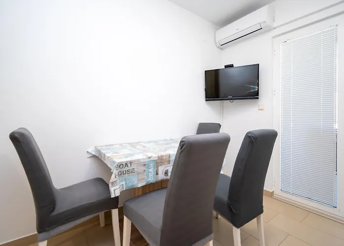 Апартаменты With Parking Space Vrsi, Zadar - 15944 Врси