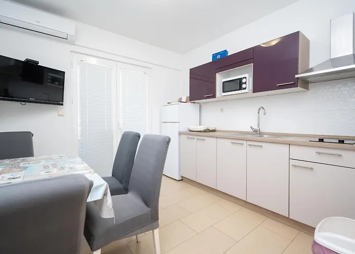 With Parking Space Vrsi, Zadar - 15944 Апартаменты