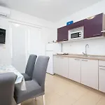 With Parking Space Vrsi, Zadar - 15944 شقة