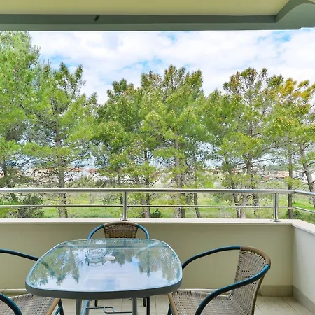 Apartment With Parking Space Vrsi, Zadar - 15944 *