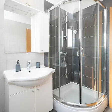 Апартаменты With Parking Space Vrsi, Zadar - 15944